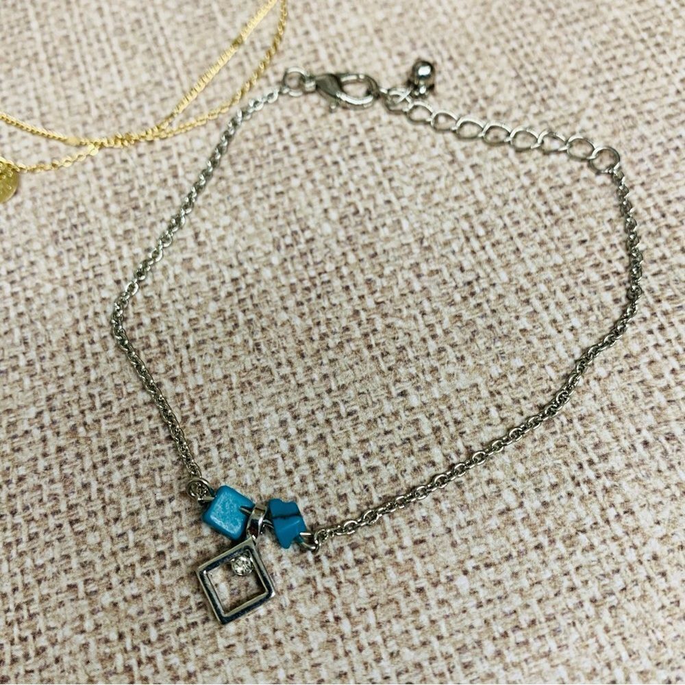 Dainty Bracelet Bundle‎ - Picture 3 of 4